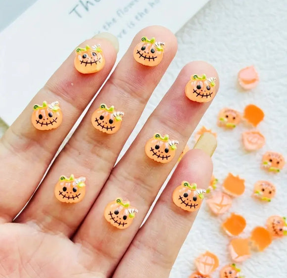 Halloween Miniature Resin Pumpkin Flatbacks - Pack of 10