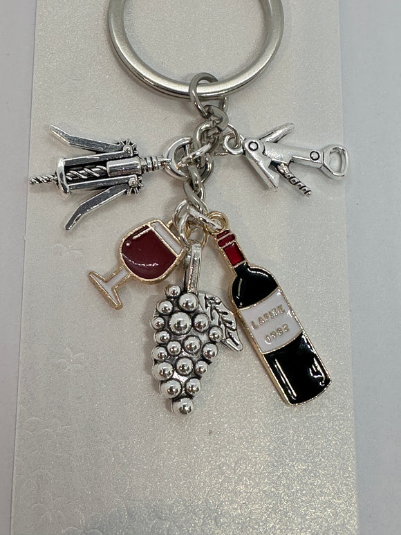 Wine Lover’s Keyring – Unique Gift for Wine Enthusiasts