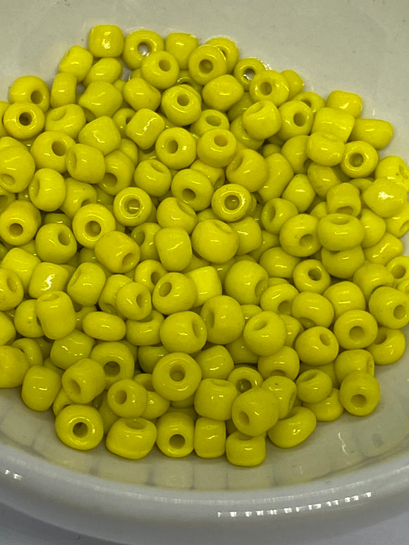 Yellow 4mm Glass Bead Packs