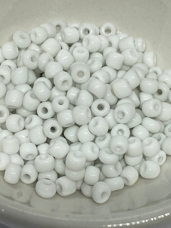White 4mm Glass Bead Packs