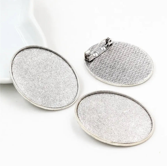 Large Oval 30mm x 40mm Brooch Setting