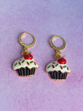 cupcake earrings, cake earrings,